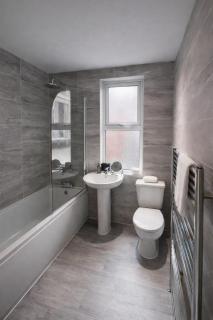Breck House, 10 Mins to City Centre 5 Min Walk to Anfield Stadium - 2
