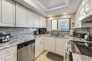 Walk to Sand Key! 11th-Floor Clearwater Beach Gem - 5