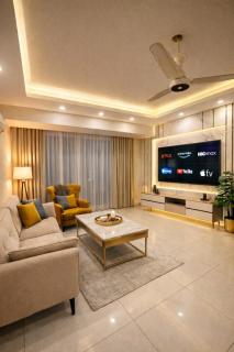 Pent House Boutique Serviced Apartments Facing Centaurus Mall - Elysium Nexaway Islamabad - 1