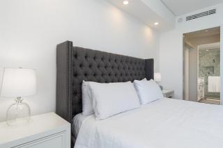 Encantame Towers Velero 1703 - 2