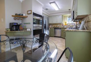 Hot Tub Game Room Detached Casita Fire Pit Private - 2