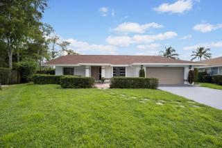 Private Pool Home in Wellington Near Equestrian Venues Sleeps 8 with King Suite - 8
