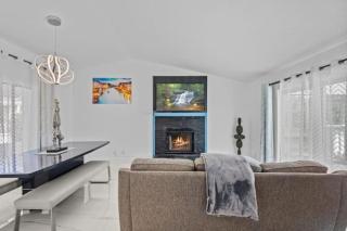 Private Pool Home in Wellington Near Equestrian Venues Sleeps 8 with King Suite - 5
