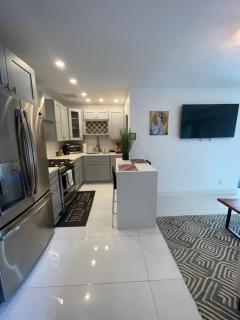 Spanish Style home in Miami Upper East Side - 9