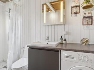 Holiday Home Bjarni - 180m from the sea by Interhome - 2