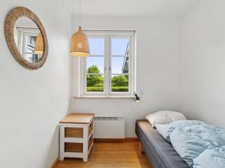 Holiday Home Siegfried - 100m from the sea by Interhome - 2