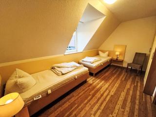 Holiday Home Haus 104 - Seepark Burhave by Interhome - 4