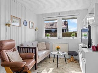 Holiday Home Edeltraud - 100m from the sea by Interhome - 6