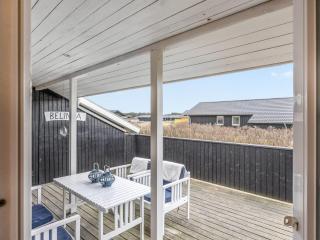 Holiday Home Alvia - 250m from the sea by Interhome - 2