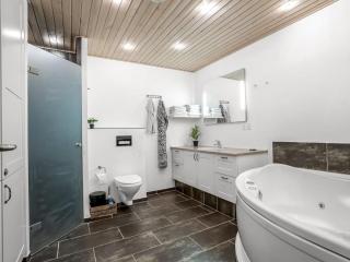 Holiday Home Tofan - 75m from the sea by Interhome - 3