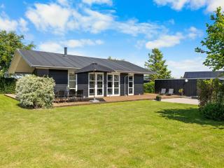 Holiday Home Mildred - 400m from the sea by Interhome - 8