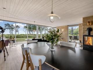 Holiday Home Ellanora - 50m from the sea by Interhome - 4