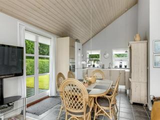 Holiday Home Elizabeth - 175m from the sea by Interhome - 3