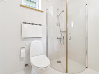 Apartment Kamile - 400m from the sea by Interhome - 2