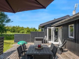 Holiday Home Thorulf - 450m from the sea by Interhome - 1