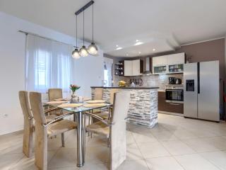 Apartment L&V by Interhome - 9