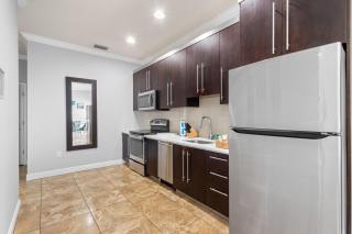 The Beach Club At Siesta #100D - 4