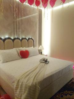 Opposite Of Giga Mall Luxurious Zeta Mall's Apartment! - 8