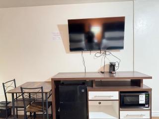 Alien Residence Inn - 2