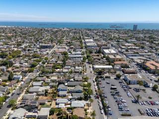 Walk to Beach - Beach Gear - Easy Parking - Long Beach - 1