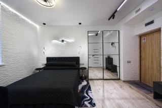 ZEUS Boutique Studios, Mažvydo alėja, Klaipėdos centras - 6