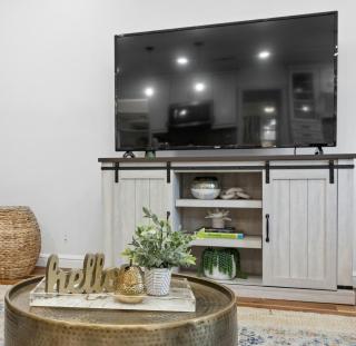 Poker Paradise and Pool Cabana - 2