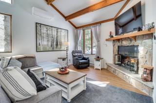 1 Mi to Big Boulder Mountain Townhome with Grill - 5