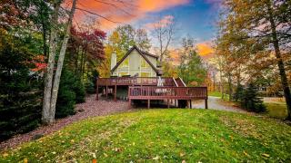 Chalet All Day AvantStay Lakeside Firepit Shared Pool - 9