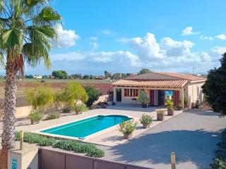 Holiday Home Pleasant rustikales Landhaus by Interhome - 2