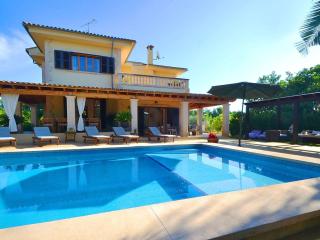 Holiday Home Wunderschön restauriertes Landhaus by Interhome - 0