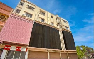 Collection O NSCB Airport Kolkata Formerly Red Stone - 4