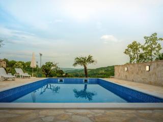 Holiday Home Wunderschön eingerichtete Villa mit Pool und Garten by Interhome - 5