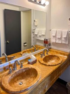 Wallstreet 2 Queen Room - 6