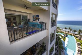 Ocean front 3Br Unit - Balcony -Beach view - Pool - 2