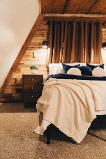 The Rustic Triangle A-Frame with Hot Tub - 0