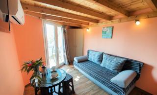 Argo Maisonettes & Suites - 1