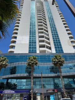 Azure Apartments by SelectStay - 4