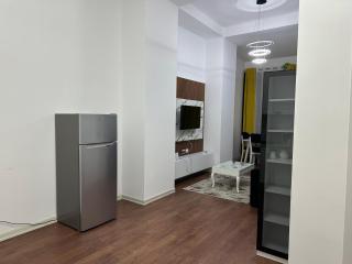 Azure Apartments by SelectStay - 3