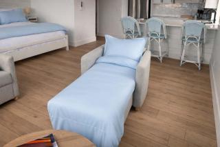 Lakeside- The Loft On 4th- Brand New Studio With Free Parking - 0