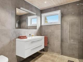 Holiday Home Tingvoll Blockhaus by Interhome - 1