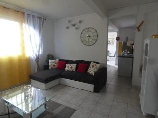 Appartement moderne à Fort-de-France 70 m² - Jardin privé - 3