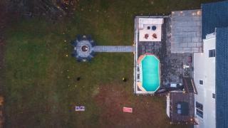 Luxury Escape 5BR Pool HotTub Game Room FirePit - 4