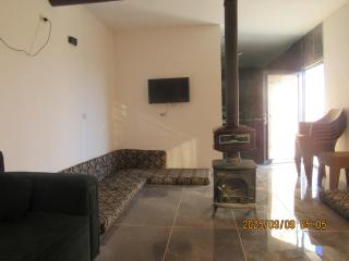 اكواخ الملول عجلون 2 - 4