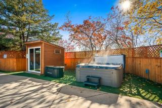 10K sqft Estate 2 Pools Pond Games Sauna Hot Tub - 6