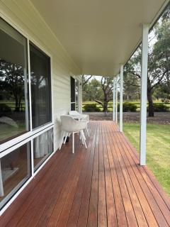 Prom Port Holiday Cottages-Wilsons Prom,Port Welshpool,Port Anthony, Barry Beach - Fishing - 1