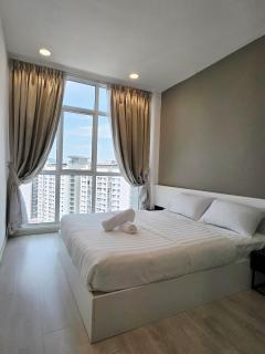 StayLuxe SGS 2BR Suite - 8