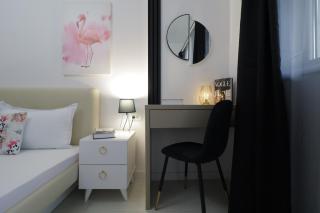 OCCO by the Jacuzzi - 8