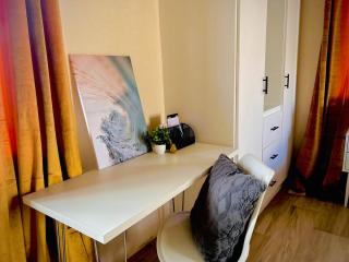 Modern Studio with Eco-Friendly Comforts - 4