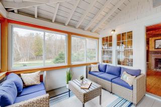 3BR Lakefront Dog-Friendly w/ Dock - 3