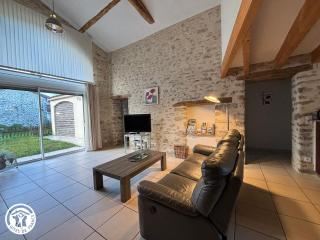 Gîte rénové mitoyen PMR, 3 chambres, terrasse, proche nature - FR-1-426-112 - 3